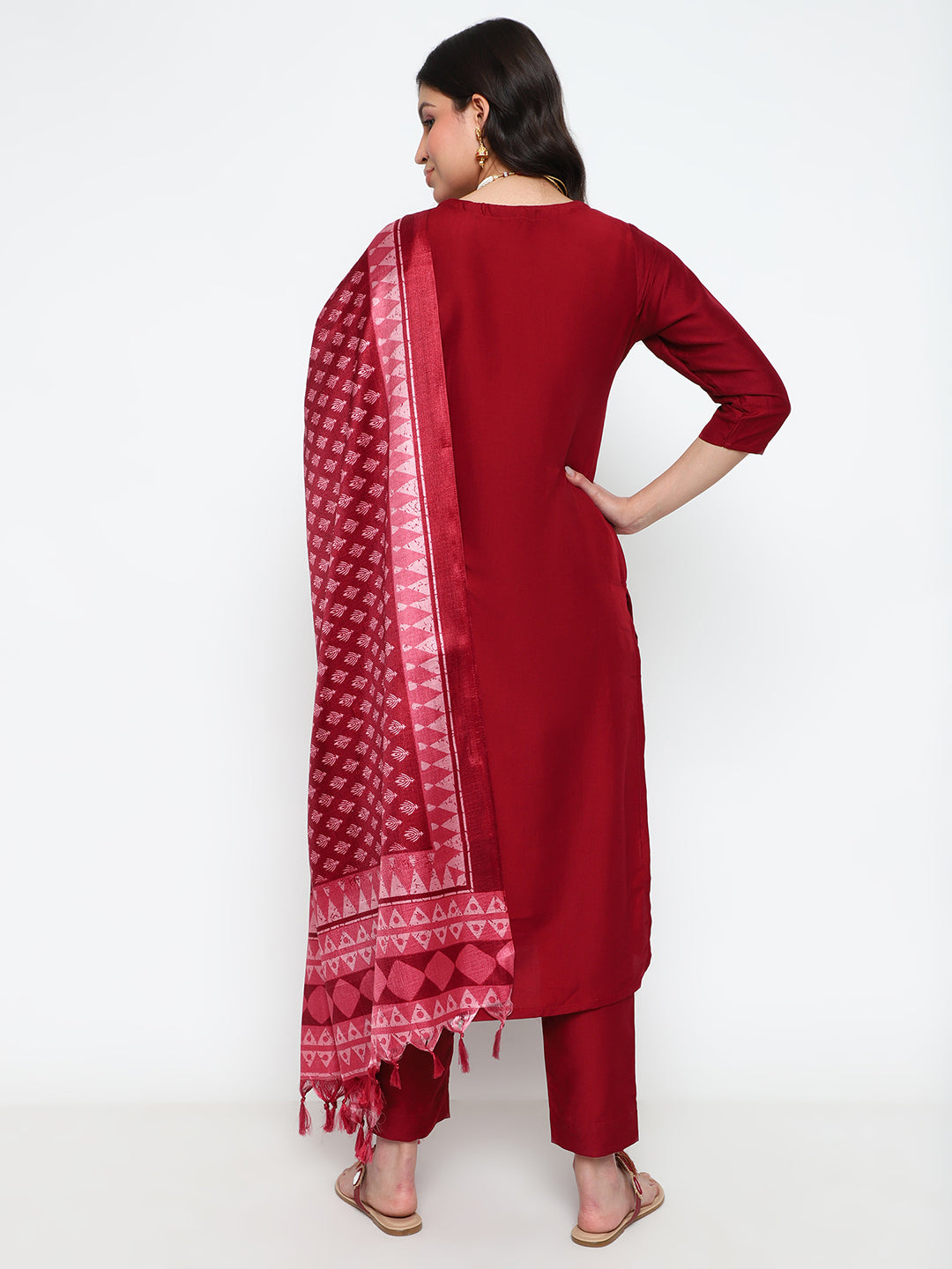 Red Chinnon Embroidered Kurta Set with Printed Dupatta